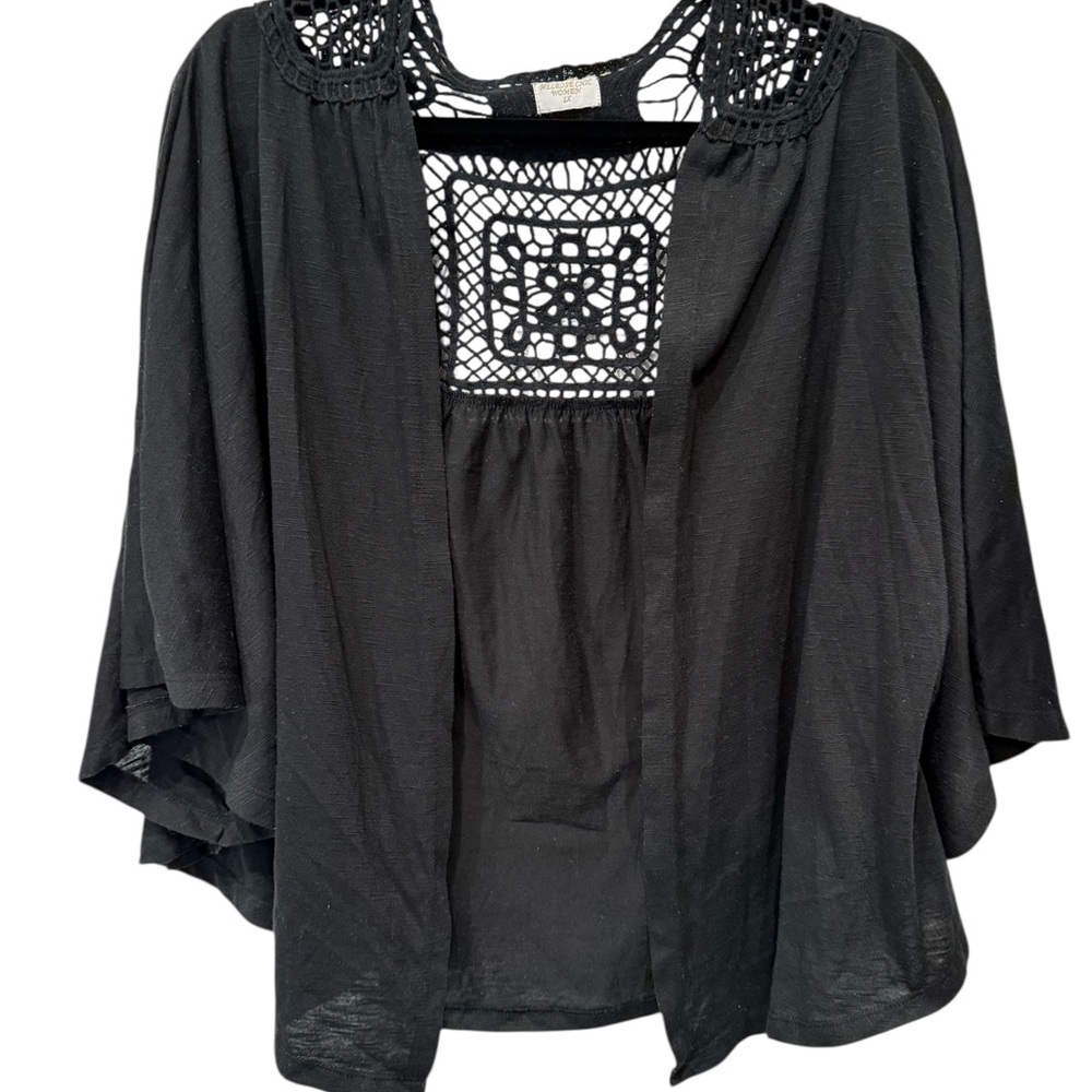 EUC Melrose Chic Black Crochet Open Front Blouse Perfect Lightweight Over-shirt